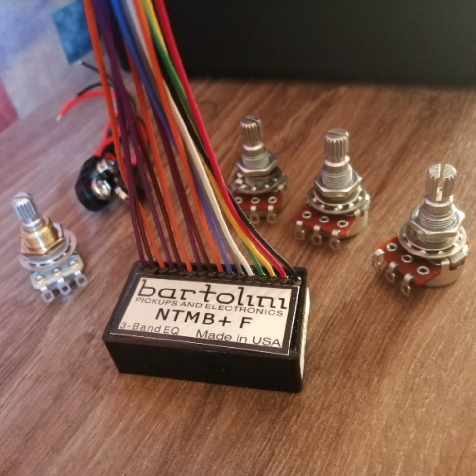 Bartolini Preamp 3 Band NTMB+F + 1Pot (Vol) + 3Pots (Bass, Mid and Treble)